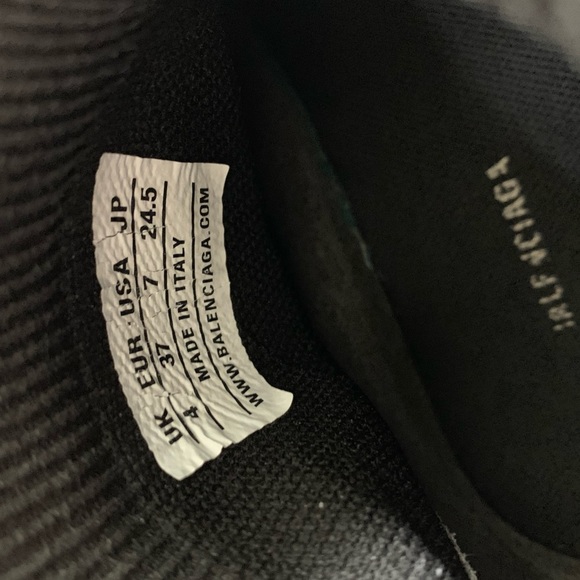 BALENCIAGA SPEED RUNNERS - Picture 7 of 7